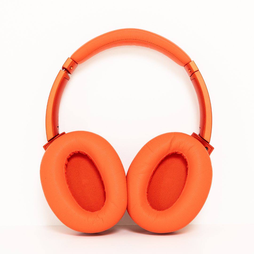 Clarity CL01: Noise Canceling Headphones