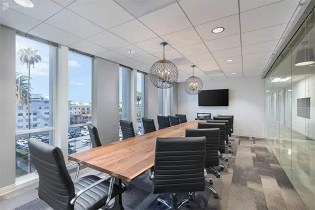 Conference Room/ Meeting Room
